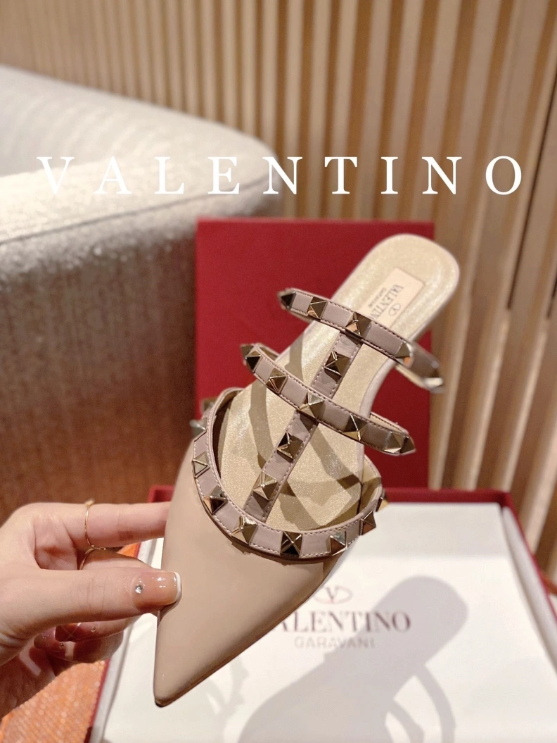 Comfortable Vxlxntino Sandals 230273