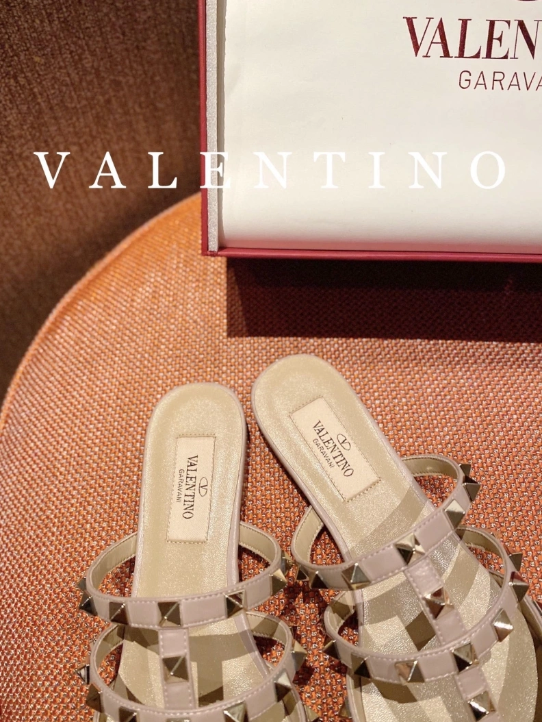 Comfortable Vxlxntino Sandals 230273