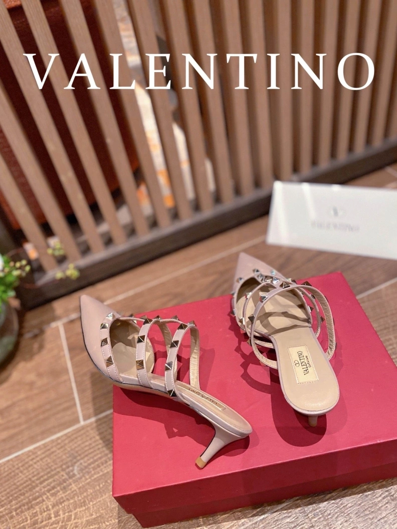 Elegant Vxlxntino Sandals 230261