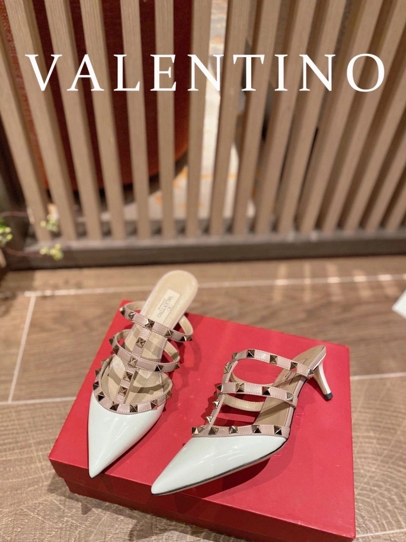 Timeless Vxlxntino Sandals 230262