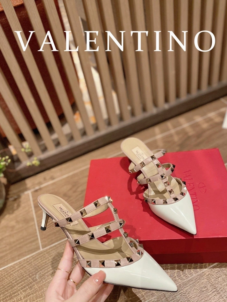 Timeless Vxlxntino Sandals 230262