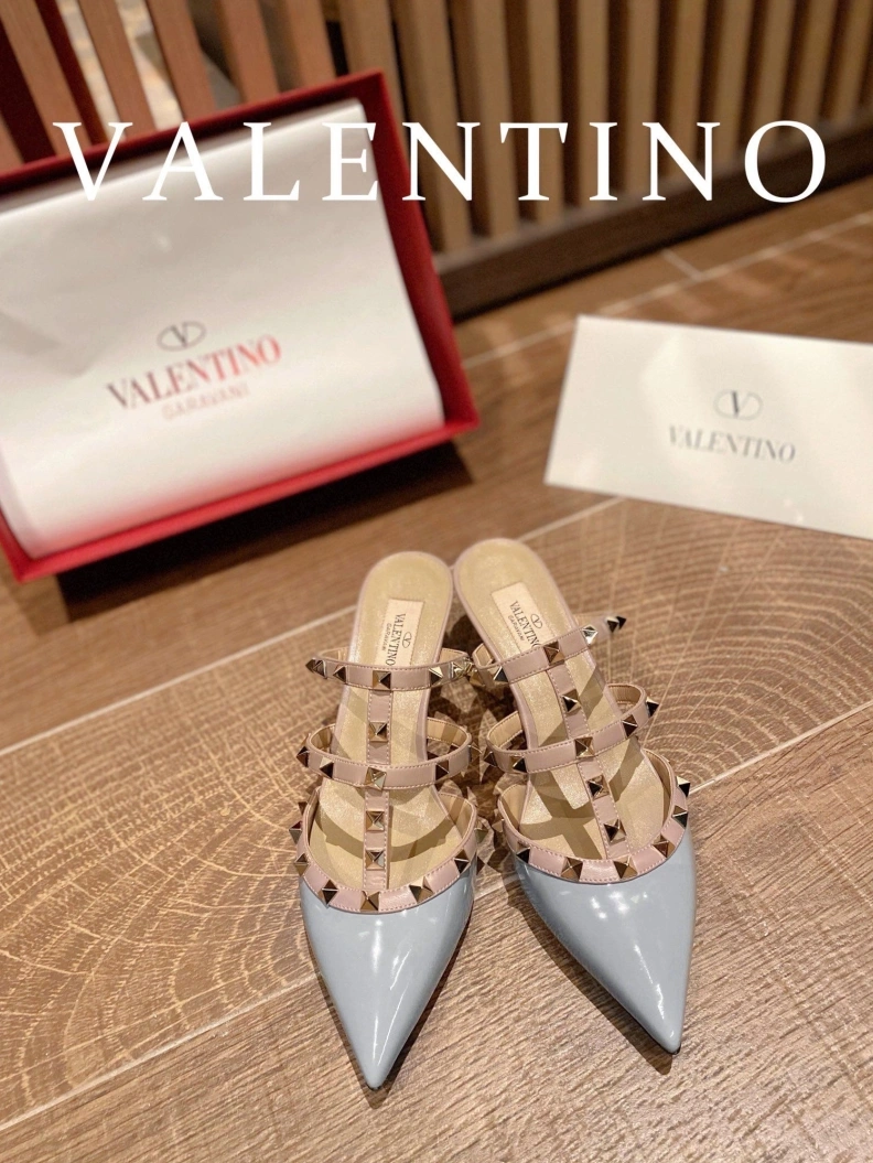 Cozy Vxlxntino Sandals 230254