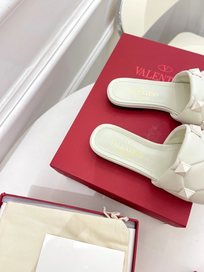Vxlxntino Slippers GoAnywhere 230245