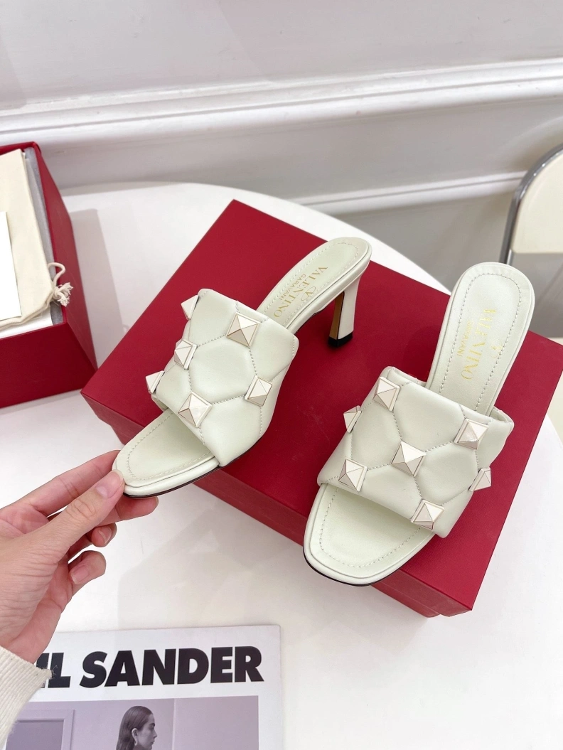 Trendy Vxlxntino Slippers 230238