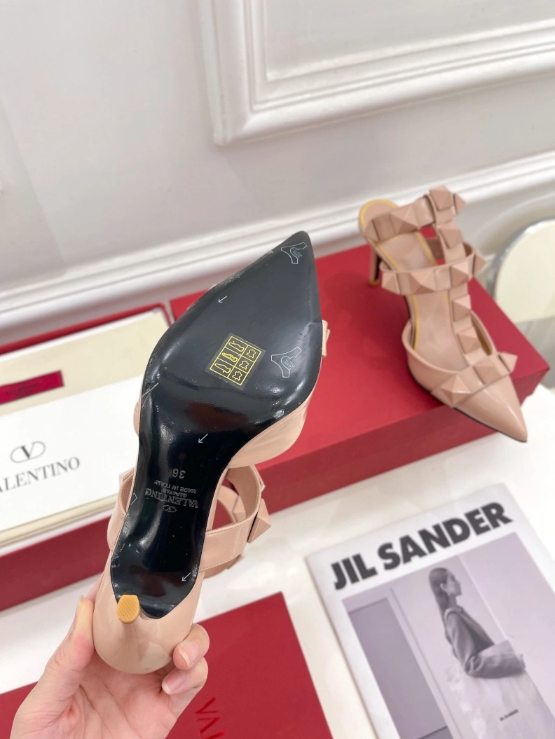 Classic Vxlxntino High Heels 230475