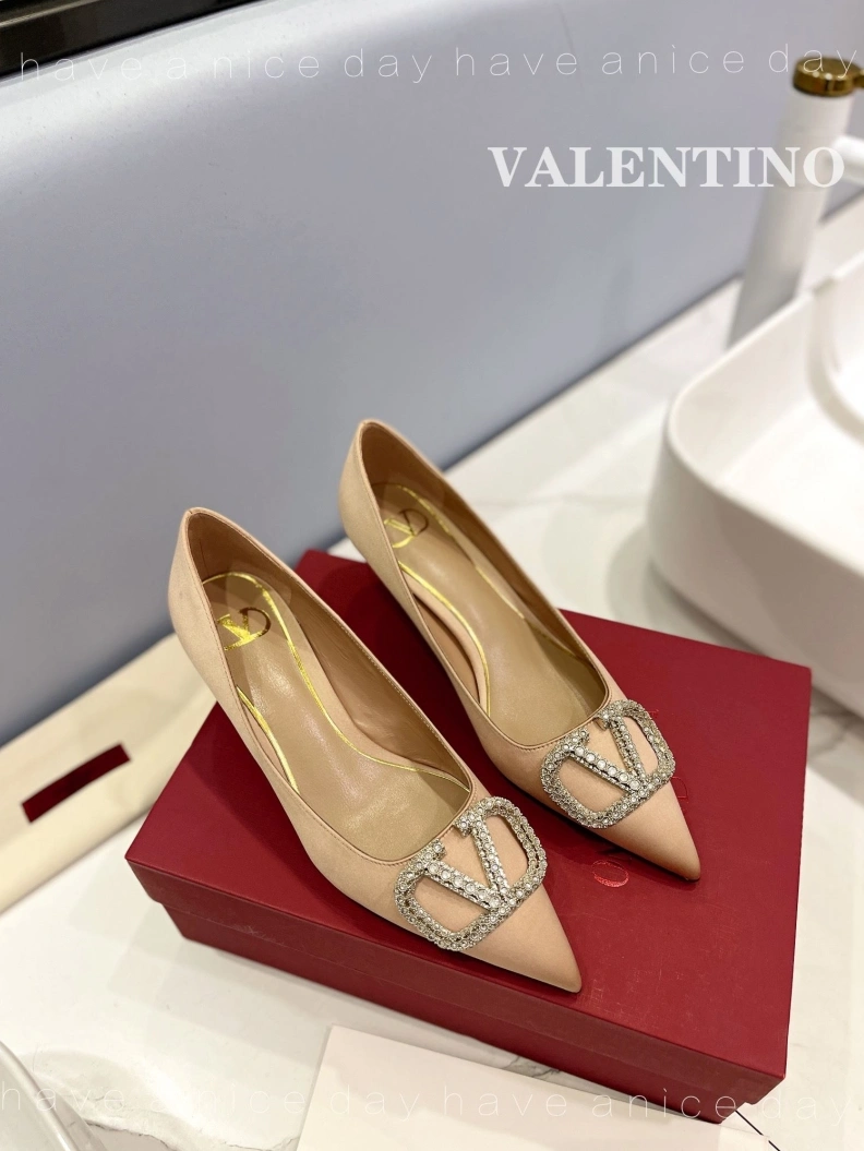 Comfortable Vxlxntino High Heels 230453