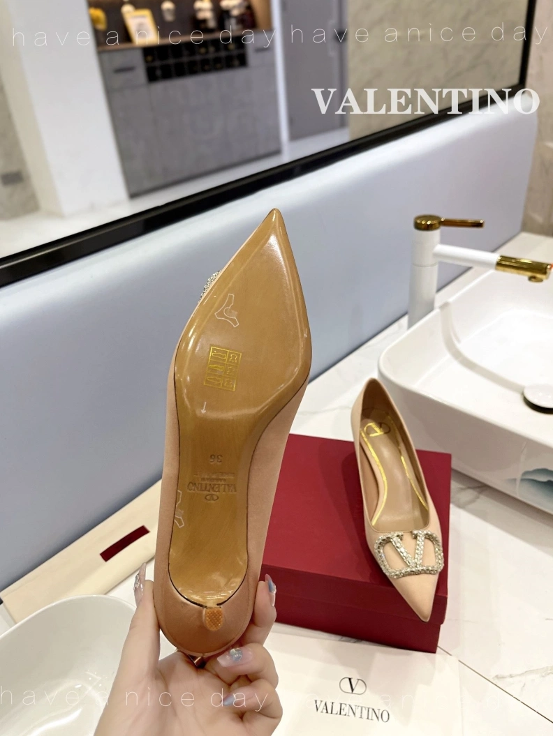 Comfortable Vxlxntino High Heels 230453