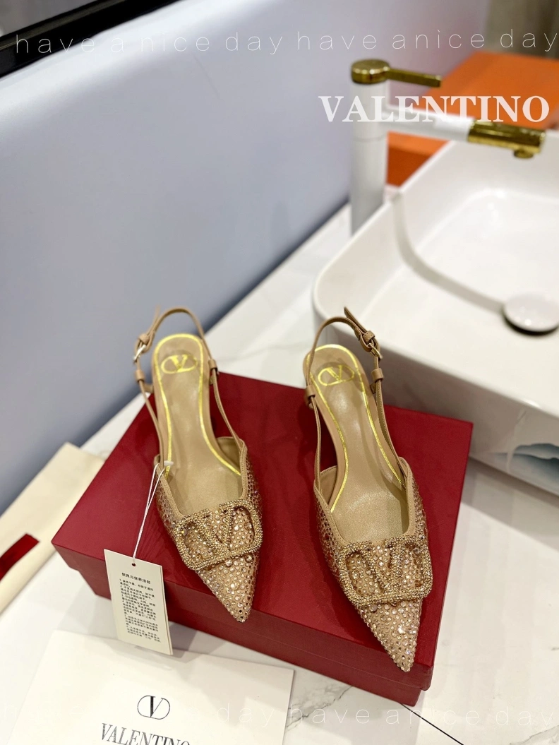 Vibrant Vxlxntino Sandals 230251