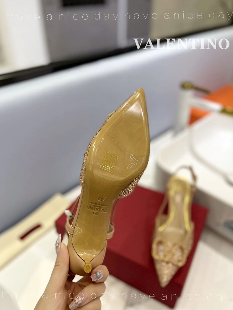 Vibrant Vxlxntino Sandals 230251