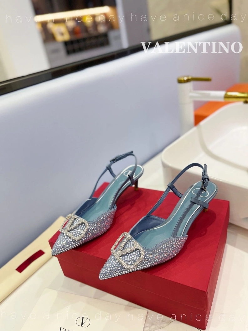 Sophisticated Vxlxntino Sandals 230317