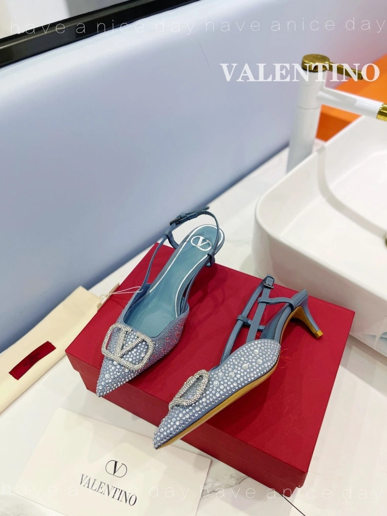 Sophisticated Vxlxntino Sandals 230317
