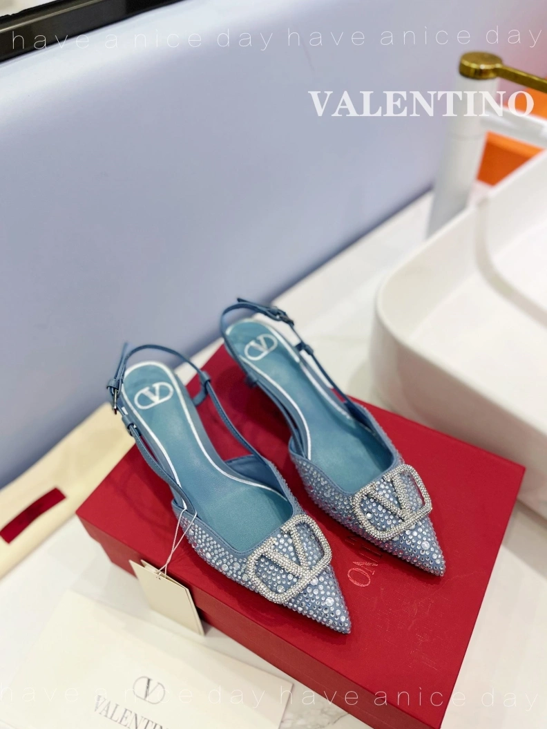 Sophisticated Vxlxntino Sandals 230317