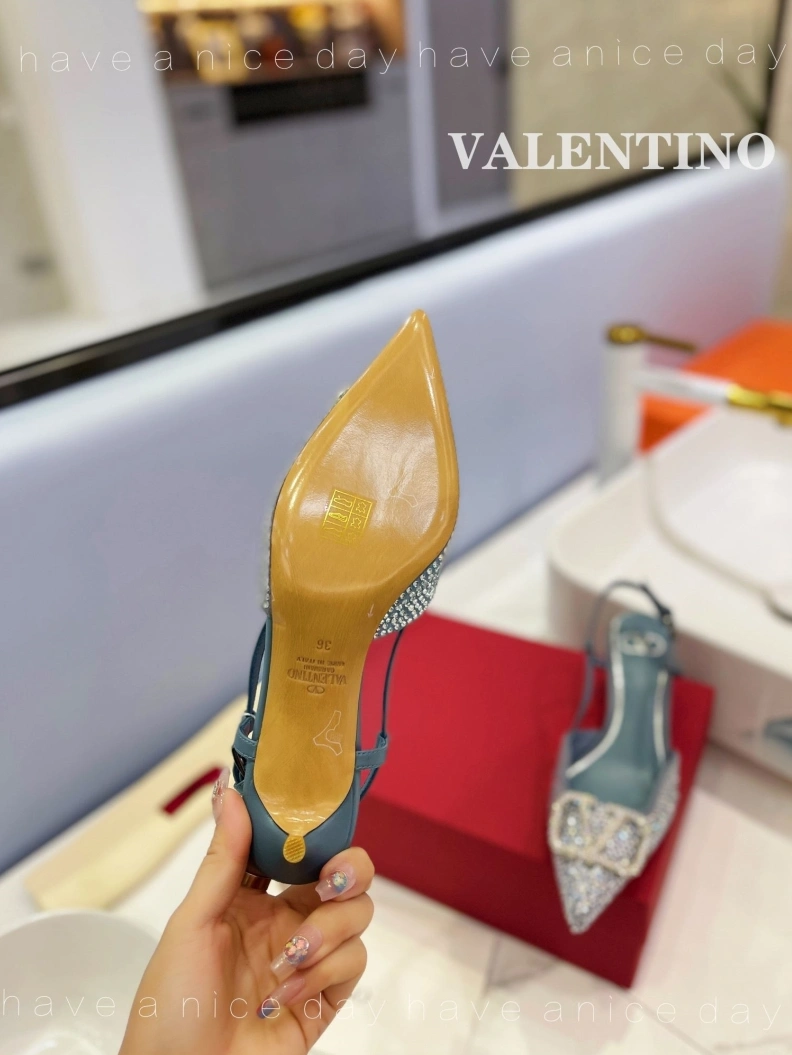 Sophisticated Vxlxntino Sandals 230317