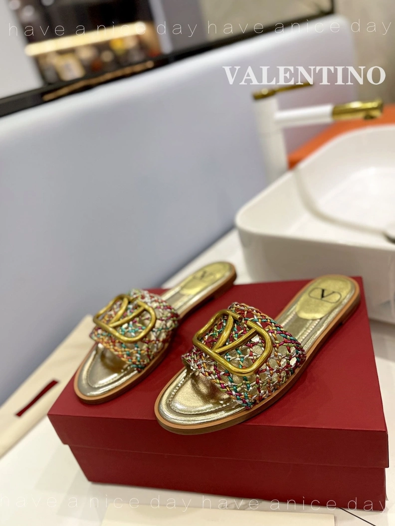 Durable Vxlxntino Slippers 230230