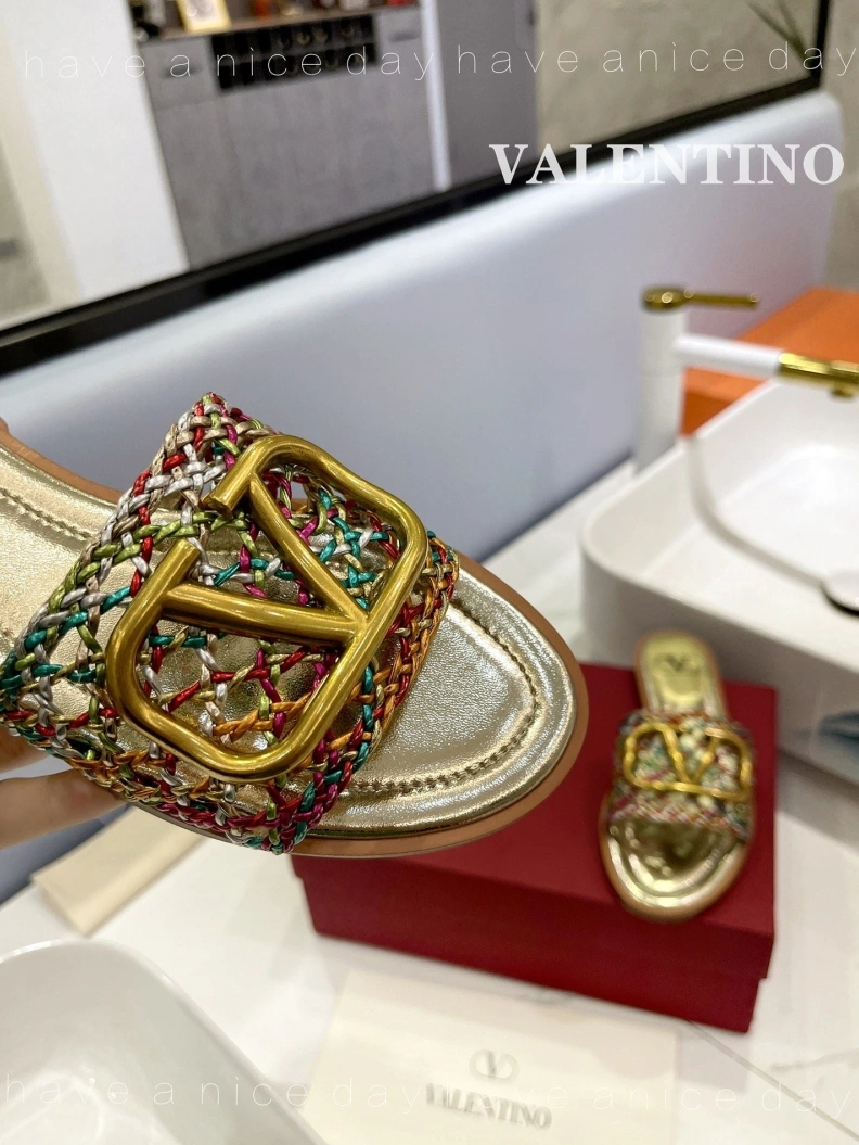 Durable Vxlxntino Slippers 230230