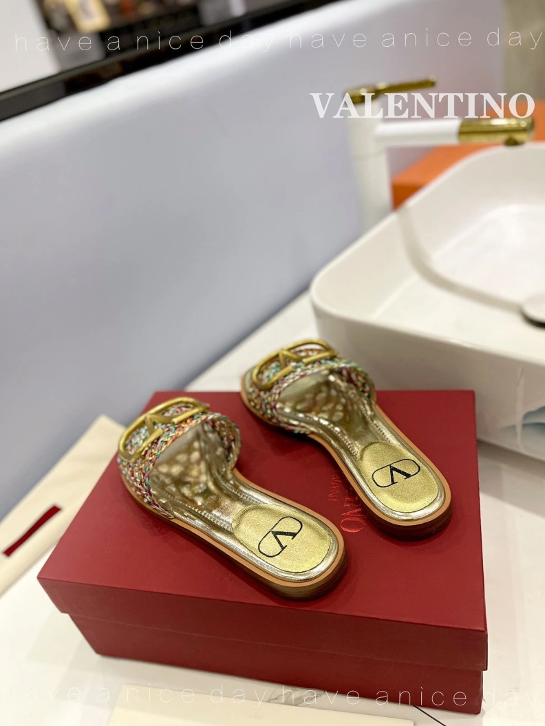 Durable Vxlxntino Slippers 230230