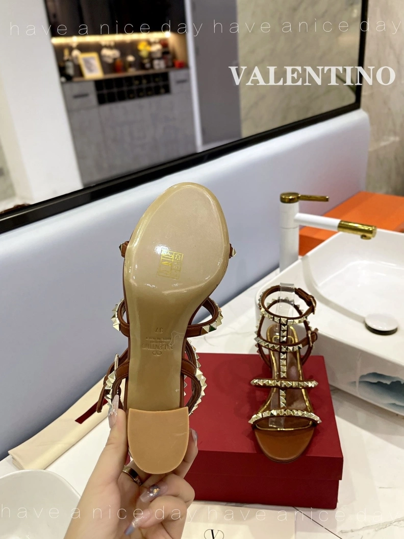 GoAnywhere Vxlxntino High Heels 230436