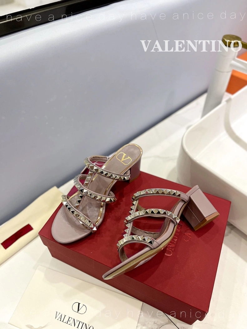 Sophisticated Vxlxntino High Heels 230428