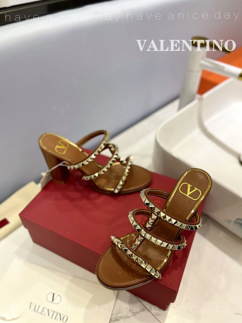 Trendsetting Vxlxntino High Heels 230417