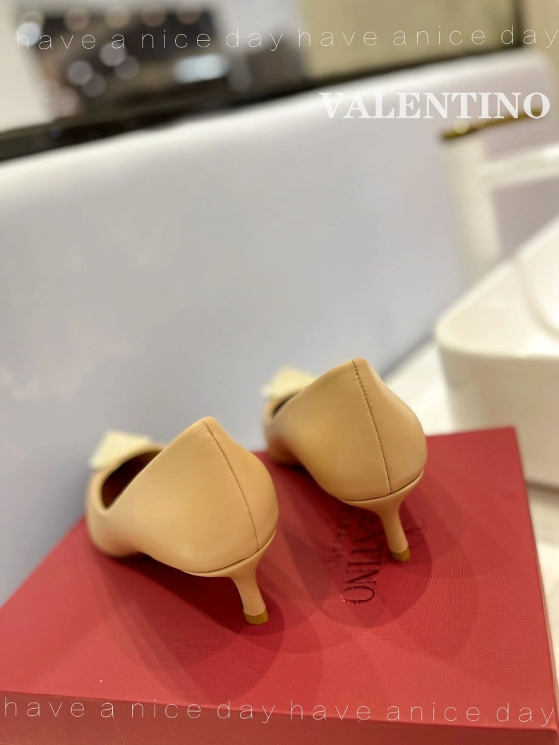 Cozy Vxlxntino High Heels 230412