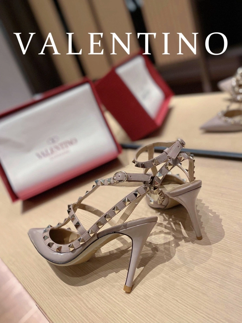 Comfortable Vxlxntino High Heels 230400