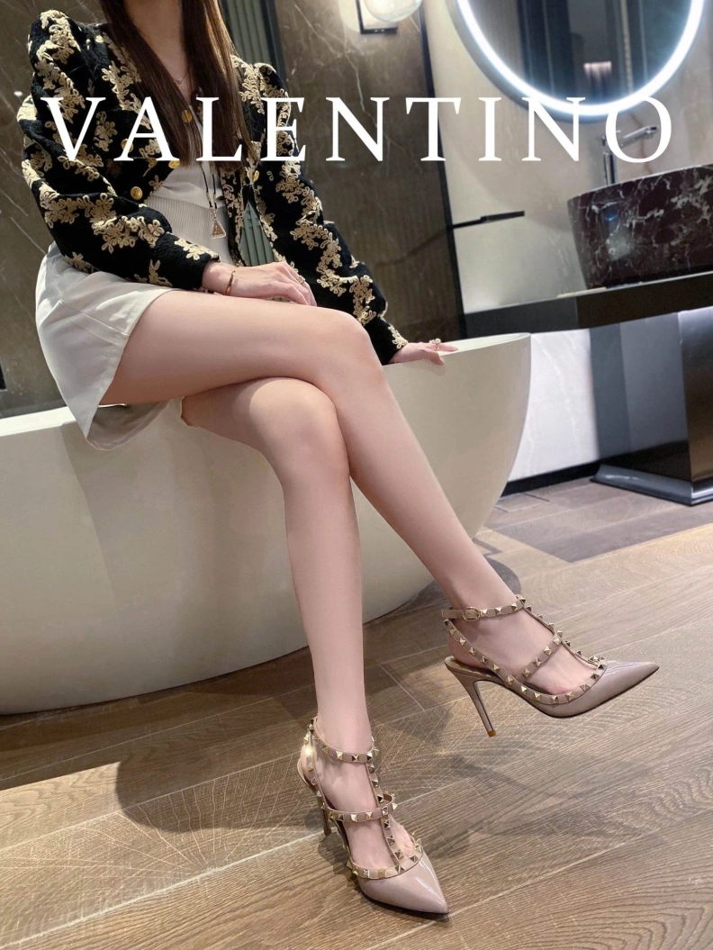 Comfortable Vxlxntino High Heels 230400