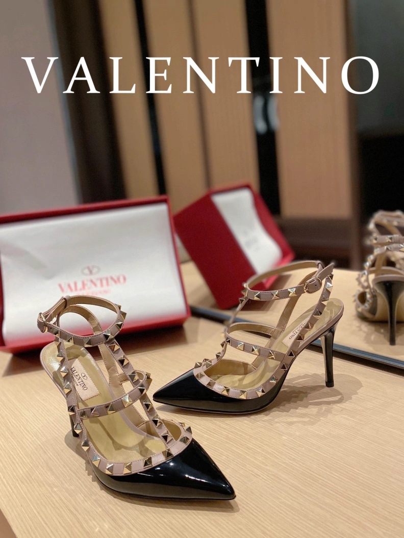 ModernLook Vxlxntino High Heels 230393