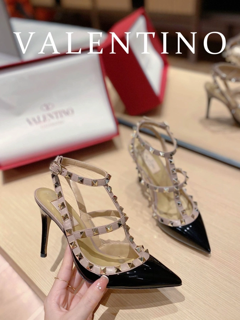 ModernLook Vxlxntino High Heels 230393