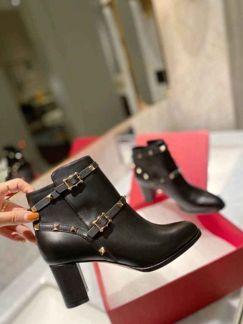 Reliable Vxlxntino Boots 230700