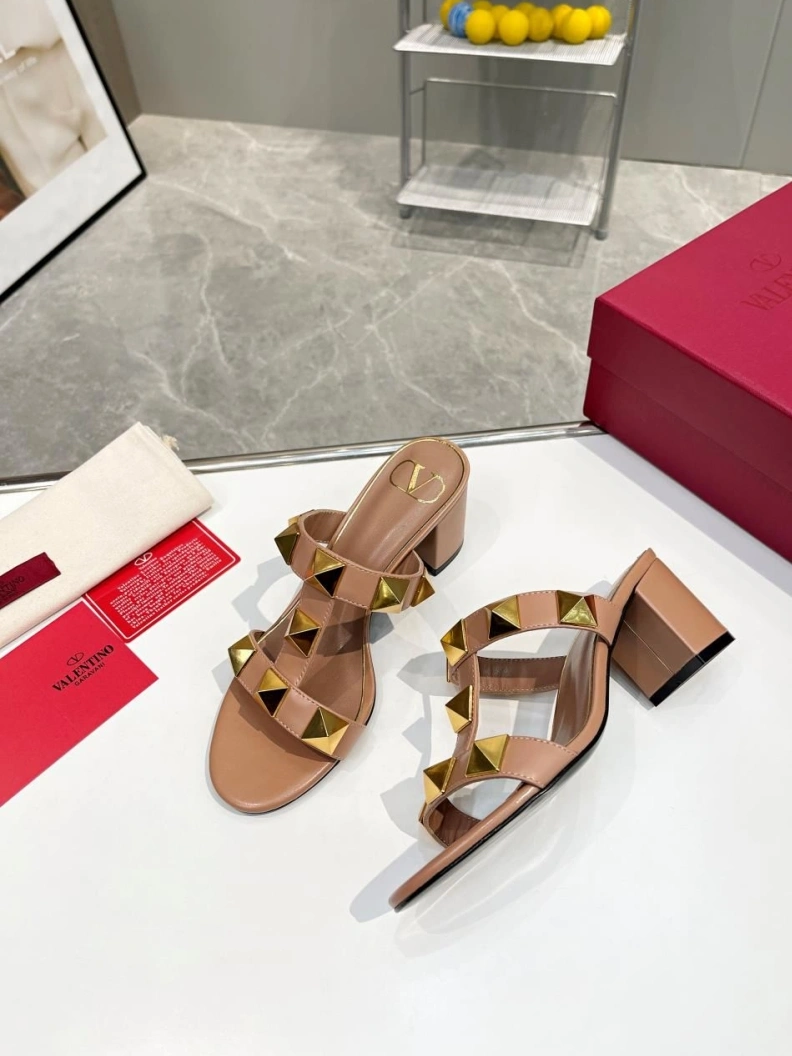 Timeless Vxlxntino Slippers 230218
