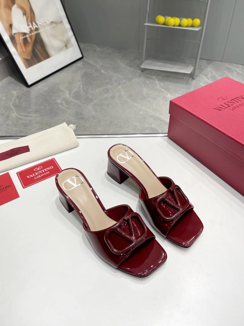 Resilient Vxlxntino Slippers 230220