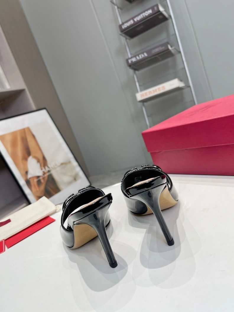 Functional Vxlxntino Slippers 230203