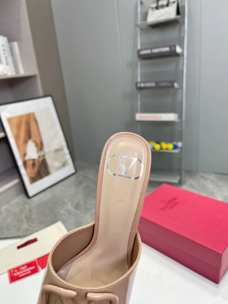 Affordable Vxlxntino Slippers 230200