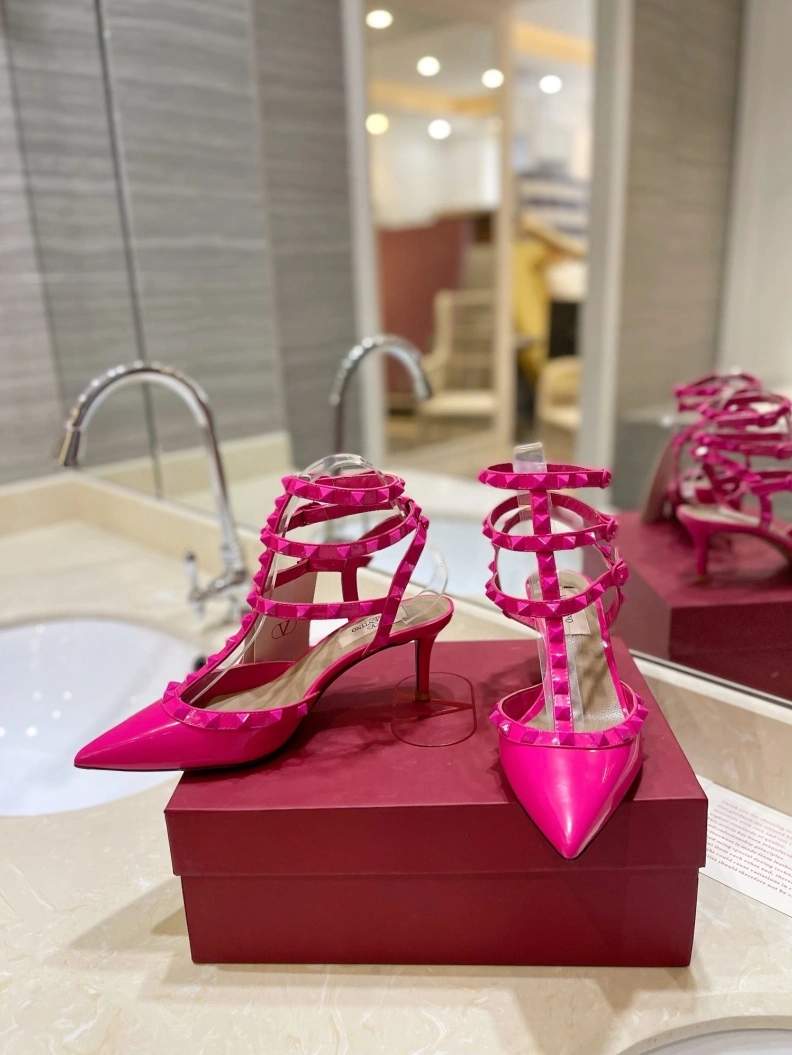 ModernLook Vxlxntino High Heels 230385