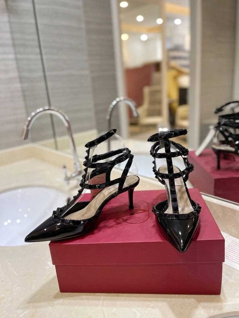 Trendsetting Vxlxntino High Heels 230387
