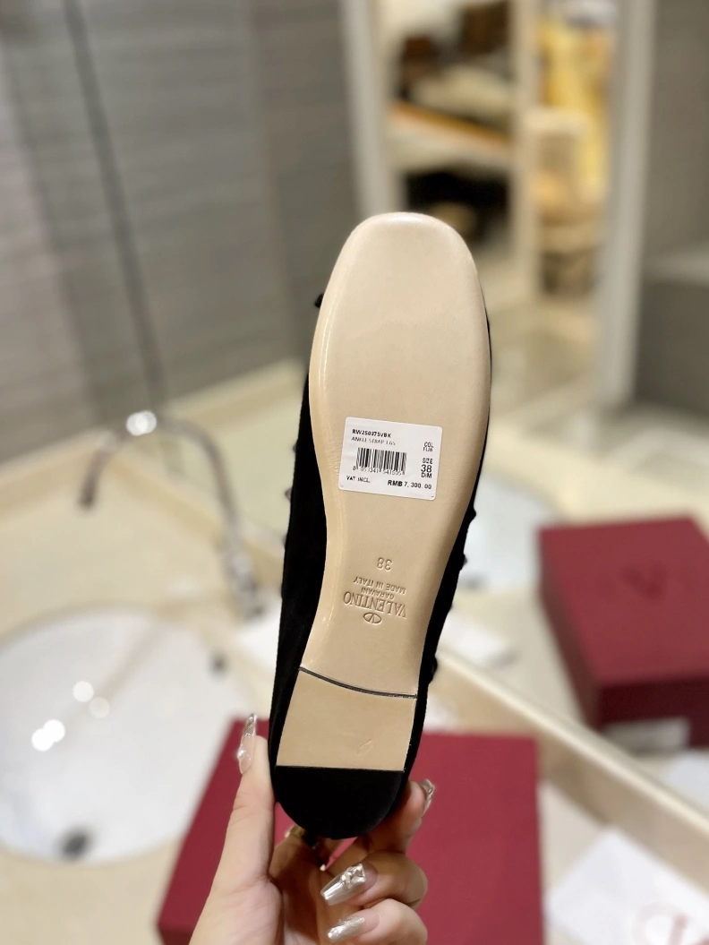 NewStyle Vxlxntino High Heels 230374
