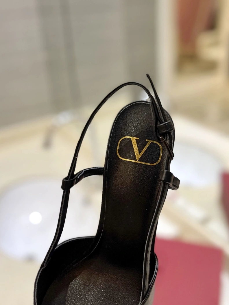 Efficient Vxlxntino High Heels 230369