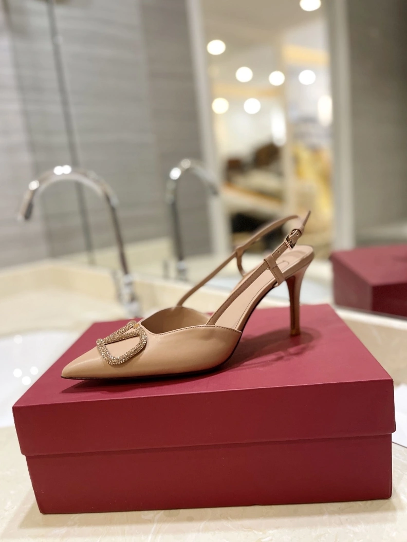 Durable Vxlxntino High Heels 230367