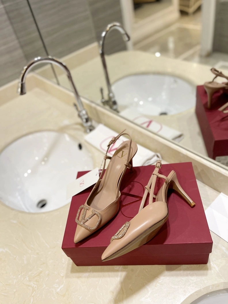 Durable Vxlxntino High Heels 230367