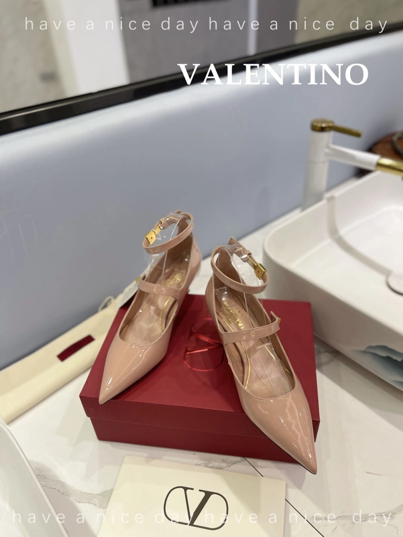 Cozy Vxlxntino High Heels 230352