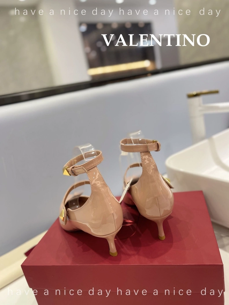 Cozy Vxlxntino High Heels 230352