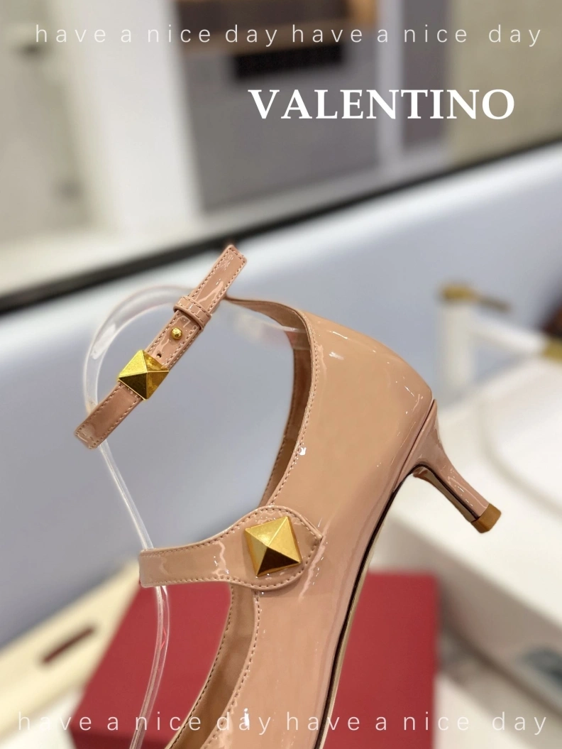Cozy Vxlxntino High Heels 230352
