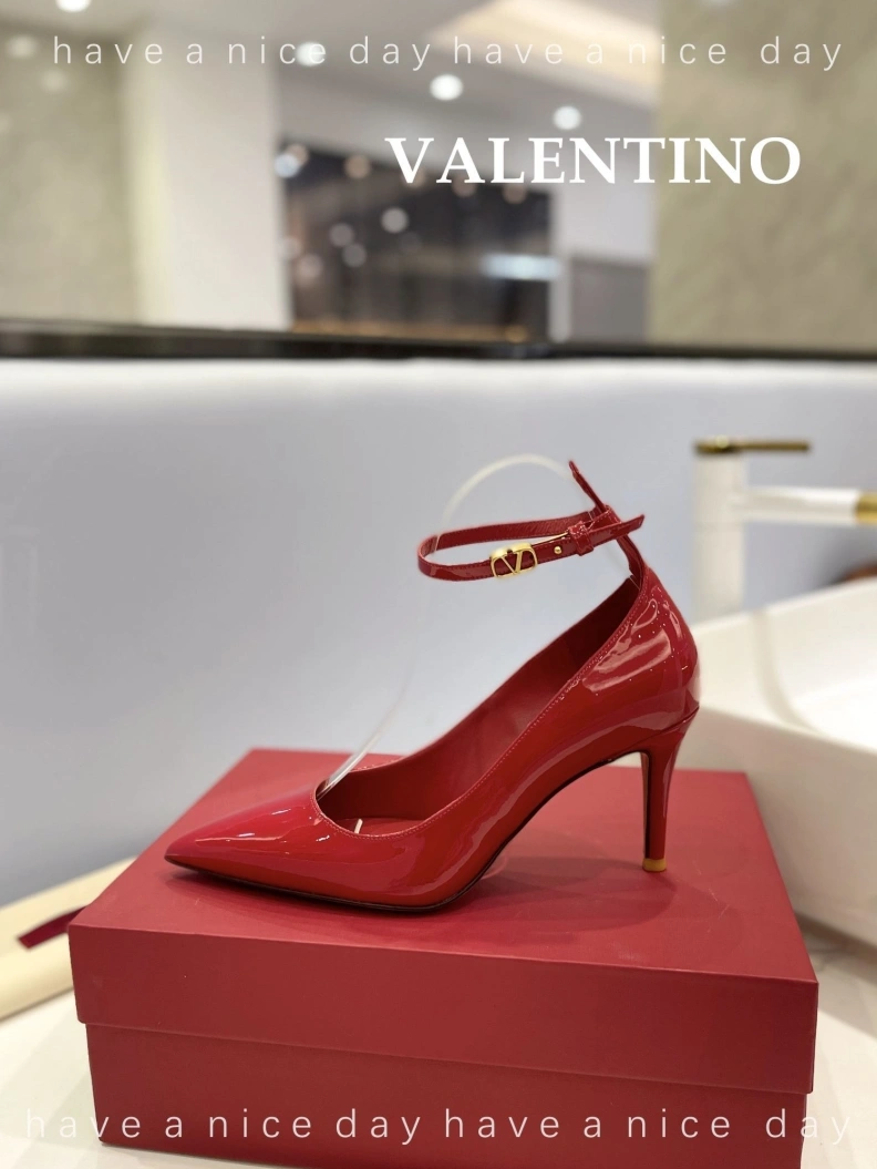 Lightweight Vxlxntino High Heels 230344