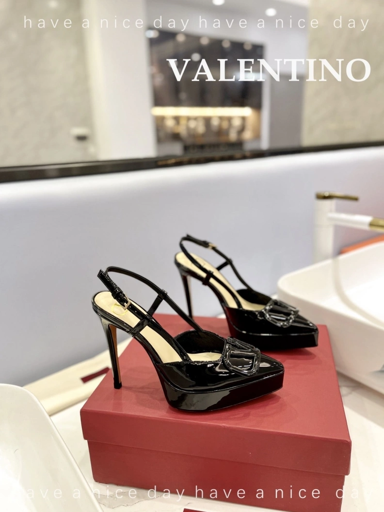 GoodFit Vxlxntino High Heels 230333