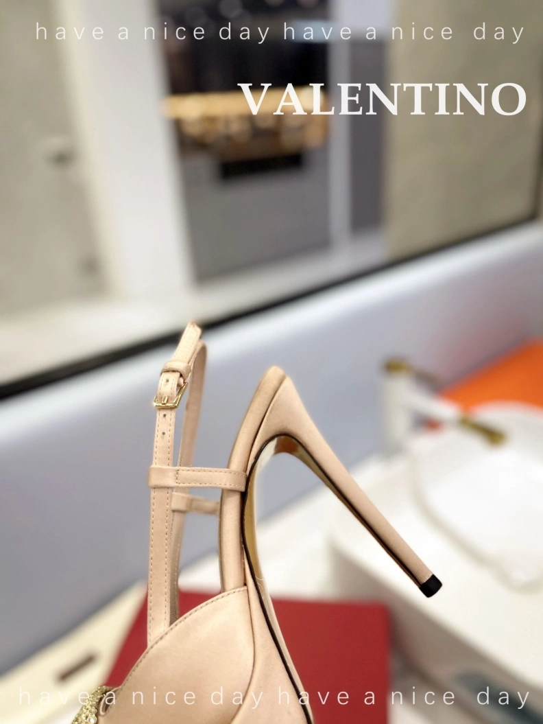 ModernLook Vxlxntino High Heels 230330
