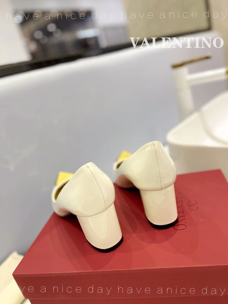TopPick Vxlxntino High Heels 230325