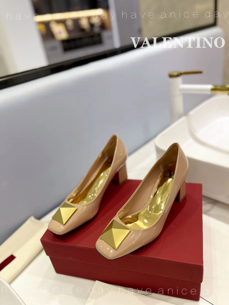 Vibrant Vxlxntino High Heels 230323