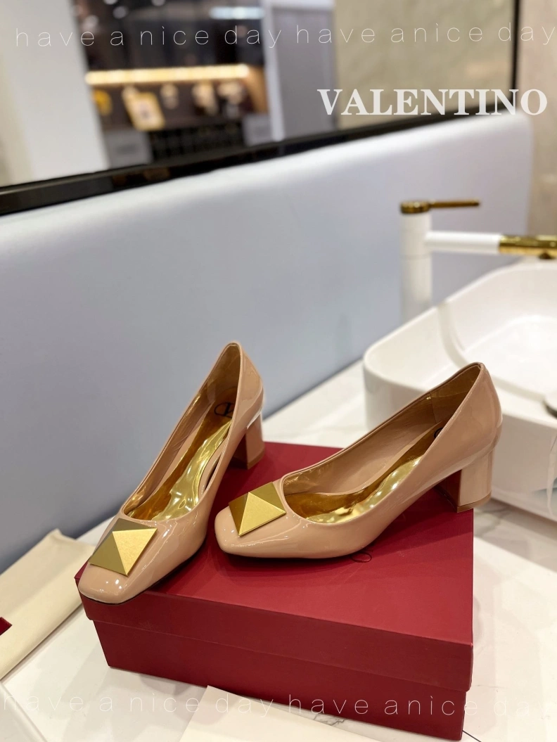 Vibrant Vxlxntino High Heels 230323