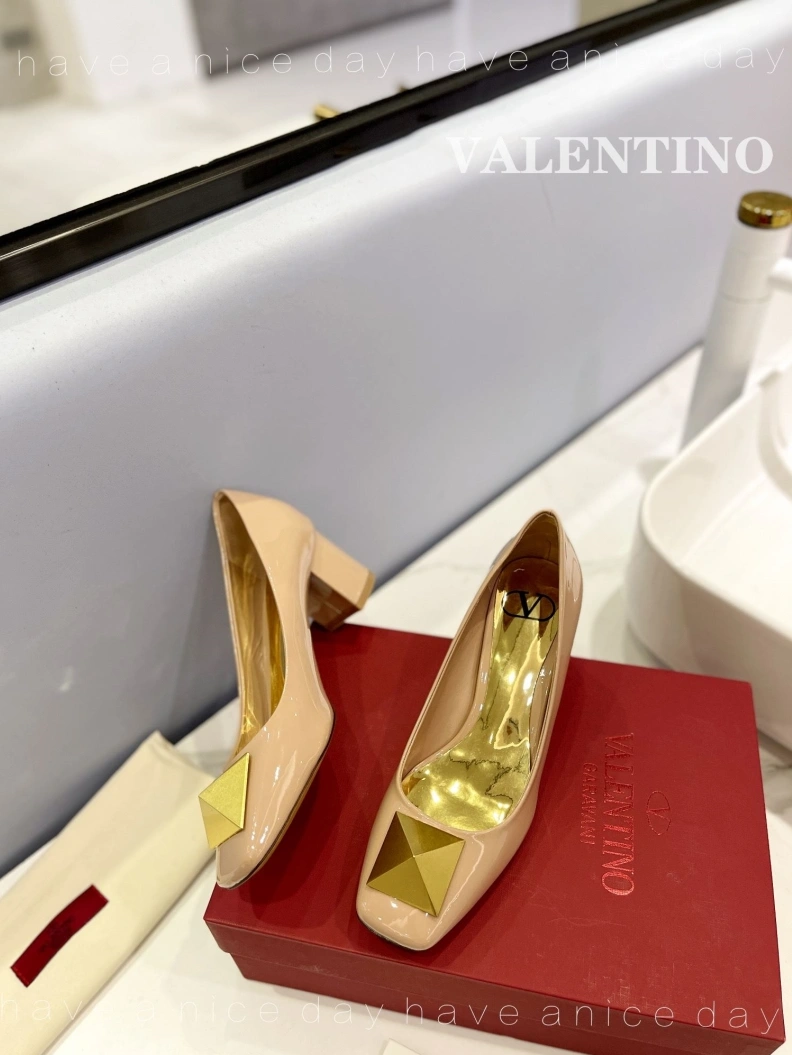 Vibrant Vxlxntino High Heels 230323