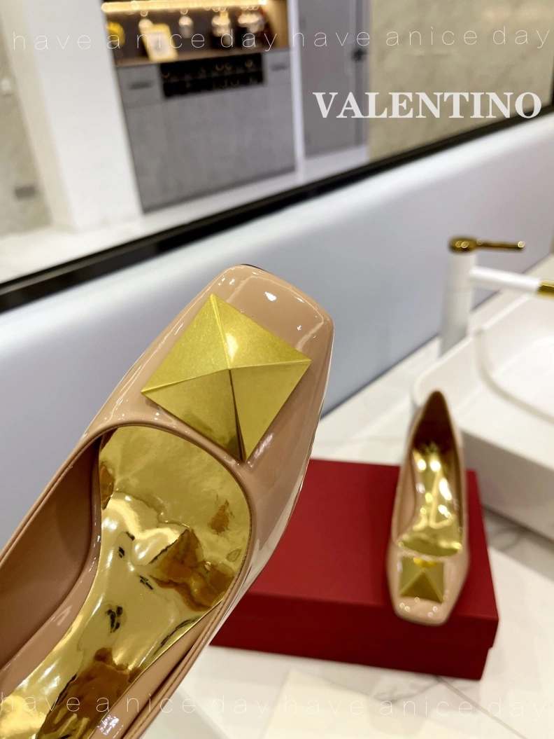 Vibrant Vxlxntino High Heels 230323